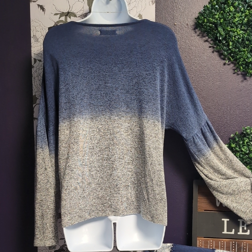 Grayson Threads Blue and Gray Gradient Blouse - image 5